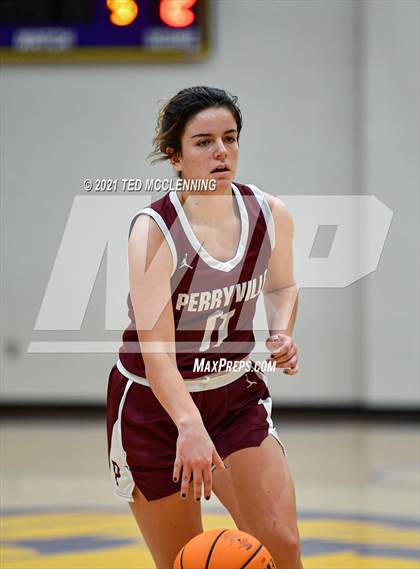 Thumbnail 1 in Glen Rose vs Perryville (Fountain Lake Christmas Classsic) photogallery.