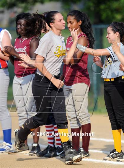 Thumbnail 2 in Mayor's Cup: PSAL vs. CHSAA photogallery.