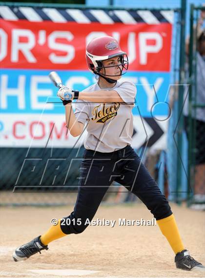 Thumbnail 3 in Mayor's Cup: PSAL vs. CHSAA photogallery.