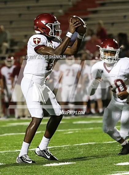 Thumbnail 2 in Brother Martin @ Vandebilt Catholic(Brothers Of The Sacred Heart Jamboree) photogallery.