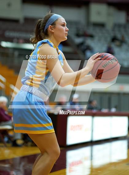 Thumbnail 1 in Jefferson County @ Dobyns-Bennett photogallery.