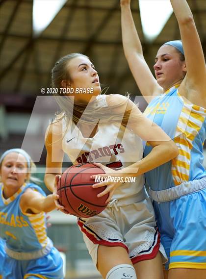 Thumbnail 3 in Jefferson County @ Dobyns-Bennett photogallery.