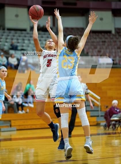 Thumbnail 1 in Jefferson County @ Dobyns-Bennett photogallery.