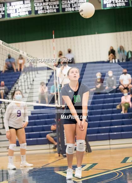Thumbnail 2 in Chantilly @ Woodgrove photogallery.