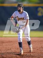 Photo from the gallery "Woodcreek @ Inderkum"