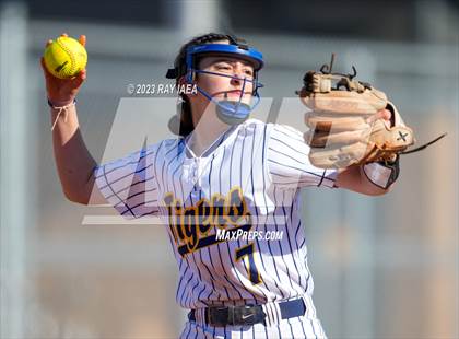 Thumbnail 2 in Woodcreek @ Inderkum photogallery.
