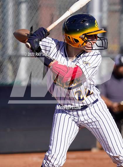 Thumbnail 3 in Woodcreek @ Inderkum photogallery.