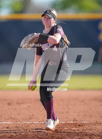 Thumbnail 3 in Woodcreek @ Inderkum photogallery.