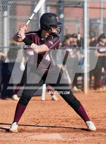 Thumbnail 1 in Woodcreek @ Inderkum photogallery.