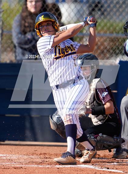 Thumbnail 3 in Woodcreek @ Inderkum photogallery.