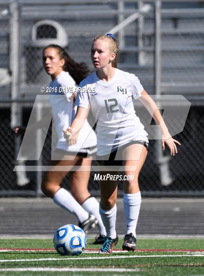 Thumbnail 2 in Summit Academy vs. Rowland Hall-St. Marks (UHSAA 2A Semifinal) photogallery.