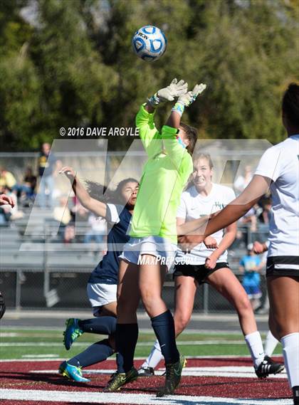 Thumbnail 3 in Summit Academy vs. Rowland Hall-St. Marks (UHSAA 2A Semifinal) photogallery.