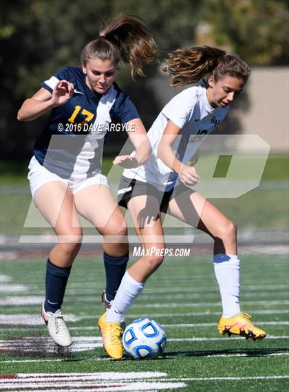 Thumbnail 3 in Summit Academy vs. Rowland Hall-St. Marks (UHSAA 2A Semifinal) photogallery.