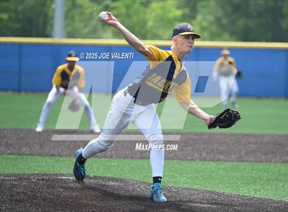 Thumbnail 1 in Oneonta vs. Medina photogallery.