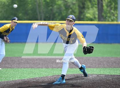 Thumbnail 1 in Oneonta vs. Medina photogallery.