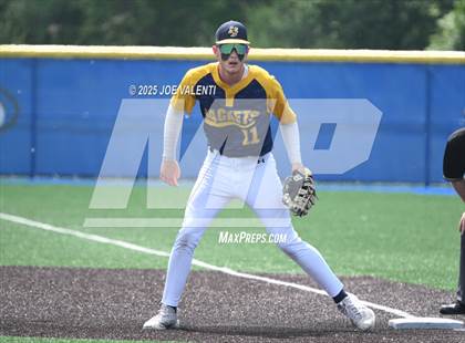 Thumbnail 3 in Oneonta vs. Medina photogallery.