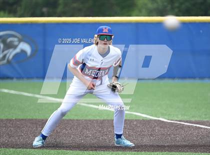 Thumbnail 1 in Oneonta vs. Medina photogallery.