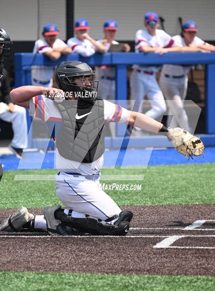 Thumbnail 1 in Oneonta vs. Medina photogallery.