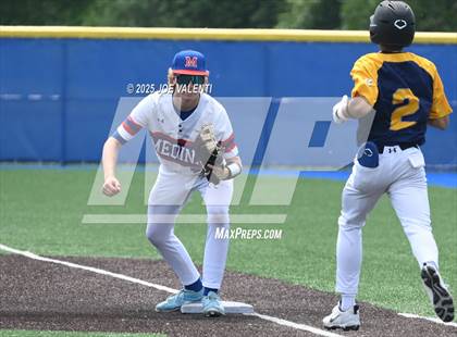 Thumbnail 2 in Oneonta vs. Medina photogallery.