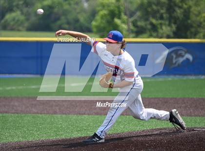 Thumbnail 2 in Oneonta vs. Medina photogallery.
