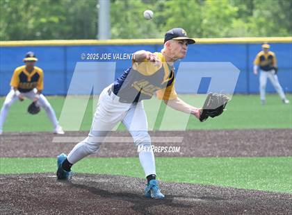 Thumbnail 2 in Oneonta vs. Medina photogallery.