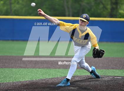 Thumbnail 3 in Oneonta vs. Medina photogallery.
