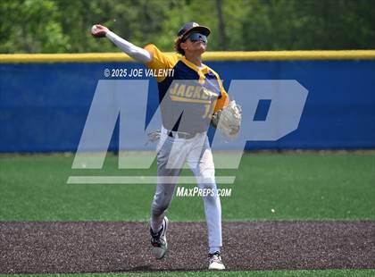Thumbnail 2 in Oneonta vs. Medina photogallery.
