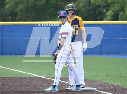 Thumbnail 1 in Oneonta vs. Medina photogallery.