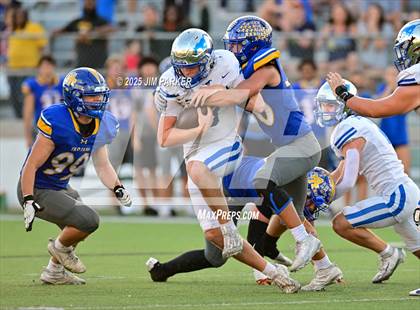 Thumbnail 3 in Friendswood @ Anderson (UIL 5A D1 Football Bi District) photogallery.