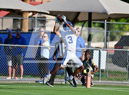 Thumbnail 3 in Friendswood @ Anderson (UIL 5A D1 Football Bi District) photogallery.