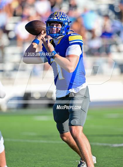 Thumbnail 1 in Friendswood @ Anderson (UIL 5A D1 Football Bi District) photogallery.
