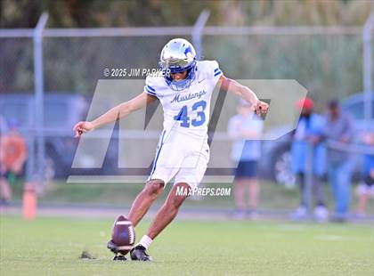 Thumbnail 2 in Friendswood @ Anderson (UIL 5A D1 Football Bi District) photogallery.