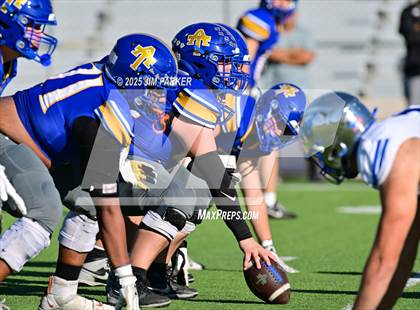 Thumbnail 3 in Friendswood @ Anderson (UIL 5A D1 Football Bi District) photogallery.