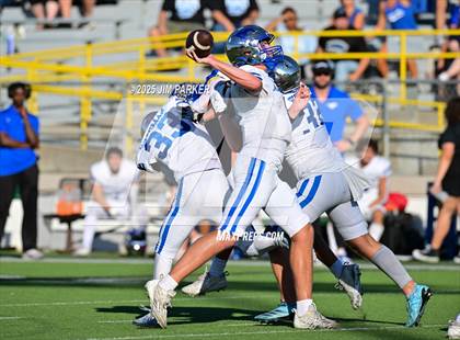 Thumbnail 1 in Friendswood @ Anderson (UIL 5A D1 Football Bi District) photogallery.