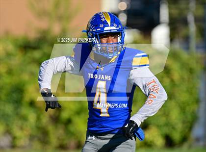 Thumbnail 3 in Friendswood @ Anderson (UIL 5A D1 Football Bi District) photogallery.