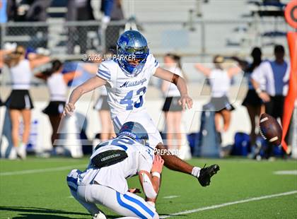 Thumbnail 1 in Friendswood @ Anderson (UIL 5A D1 Football Bi District) photogallery.