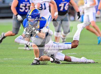 Thumbnail 1 in Friendswood @ Anderson (UIL 5A D1 Football Bi District) photogallery.