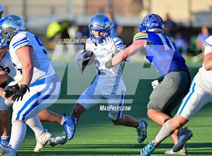 Thumbnail 1 in Friendswood @ Anderson (UIL 5A D1 Football Bi District) photogallery.