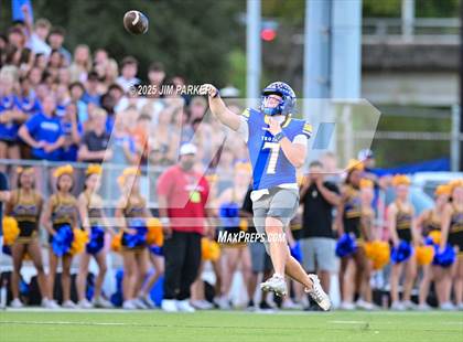 Thumbnail 2 in Friendswood @ Anderson (UIL 5A D1 Football Bi District) photogallery.