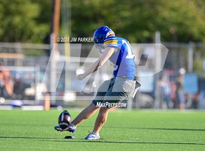 Thumbnail 1 in Friendswood @ Anderson (UIL 5A D1 Football Bi District) photogallery.