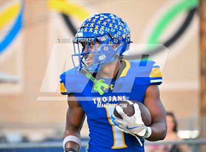 Thumbnail 3 in Friendswood @ Anderson (UIL 5A D1 Football Bi District) photogallery.