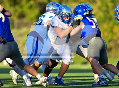 Thumbnail 1 in Friendswood @ Anderson (UIL 5A D1 Football Bi District) photogallery.