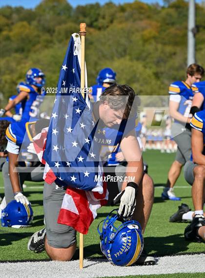 Thumbnail 3 in Friendswood @ Anderson (UIL 5A D1 Football Bi District) photogallery.