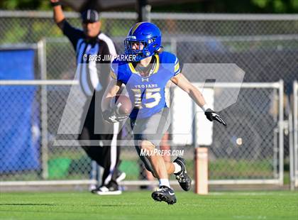 Thumbnail 3 in Friendswood @ Anderson (UIL 5A D1 Football Bi District) photogallery.