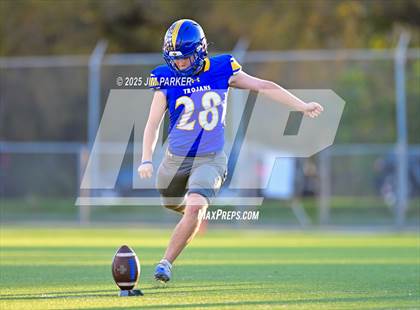 Thumbnail 3 in Friendswood @ Anderson (UIL 5A D1 Football Bi District) photogallery.