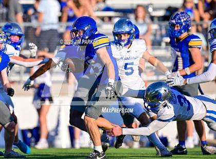 Thumbnail 3 in Friendswood @ Anderson (UIL 5A D1 Football Bi District) photogallery.