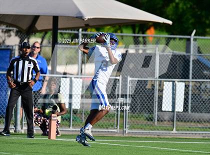 Thumbnail 1 in Friendswood @ Anderson (UIL 5A D1 Football Bi District) photogallery.