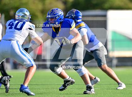 Thumbnail 1 in Friendswood @ Anderson (UIL 5A D1 Football Bi District) photogallery.