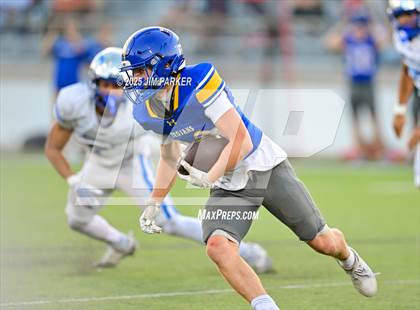 Thumbnail 3 in Friendswood @ Anderson (UIL 5A D1 Football Bi District) photogallery.