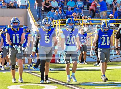 Thumbnail 1 in Friendswood @ Anderson (UIL 5A D1 Football Bi District) photogallery.